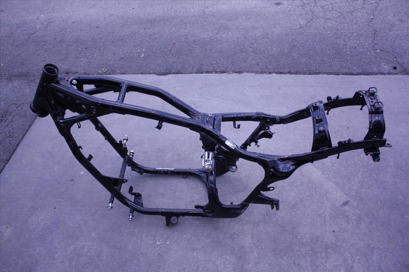 1995 HONDA VT 600 CD SHADOW MAIN FRAME CHASSIS BODY VT600 95