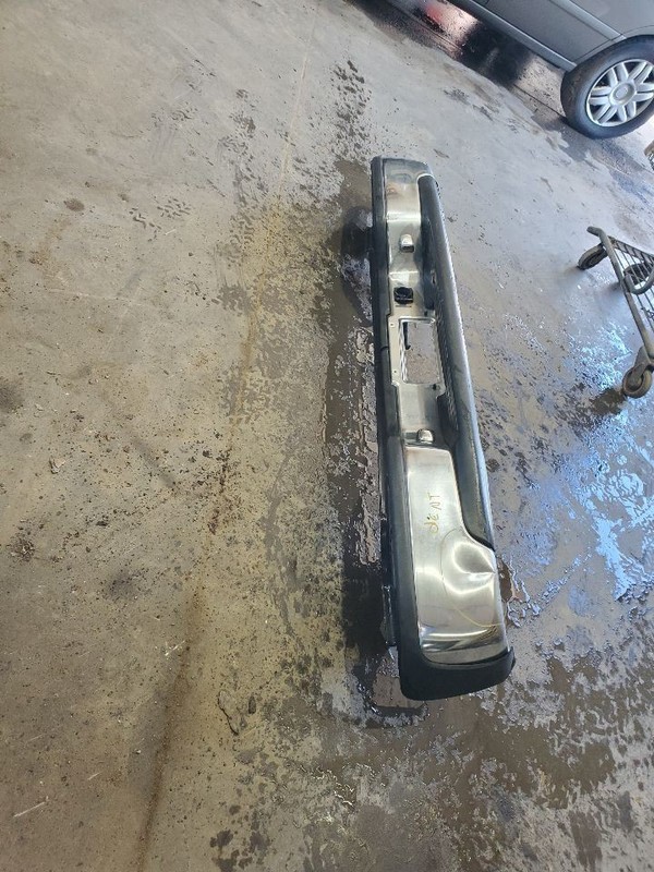 Rear Bumper Step Bumper Chrome Fits 00-06 SUBURBAN 1500 138106