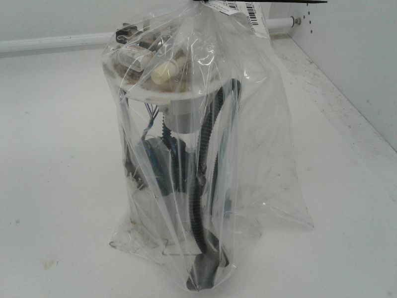 Fuel Pump Assembly 3.0L AWD Fits 12 CAPTIVA SPORT 1887466