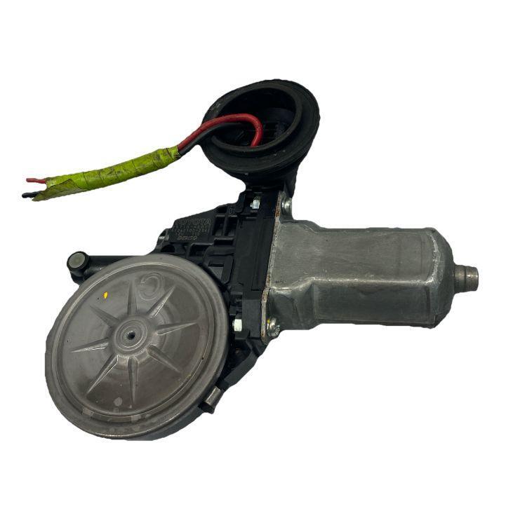 Toyota Camry power window motor 07 17 rear left driver side assy OEM 85710AE010