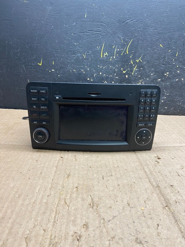 2006 2007 2008 Mercedes ML350 GL450 Radio Navigation Screen Display aa8184 DG