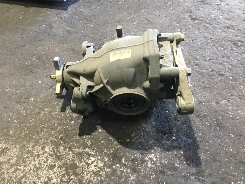 Mercedes CL550 W216 2011 AWD 4.6L Rear Differential Axle Carrier 07-14 ; :A