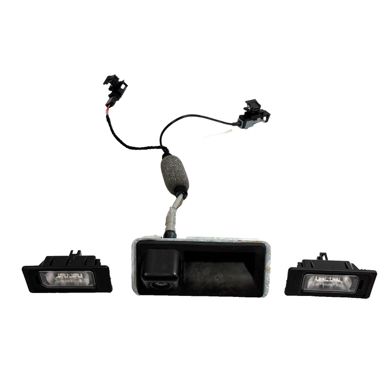 📌 2015-2018 AUDI Q3 TAILGATE RELEASE OPENER HANDLE W/ LICENSE PLATE LIGHT OEM
