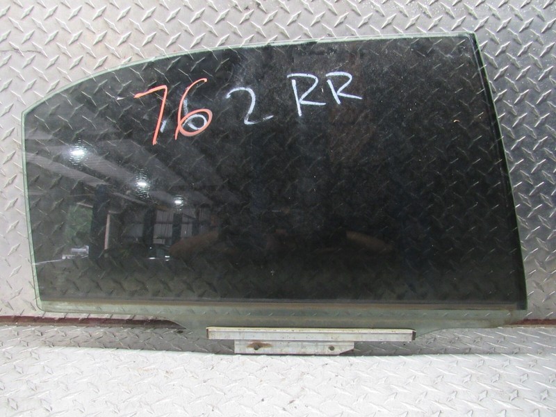 2003-2008 TOYOTA COROLLA RIGHT PASSENGER REAR DOOR WINDOW GLASS