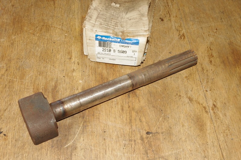 Rockwell Camshaft 2210 S5609 *FREE SHIPPING*