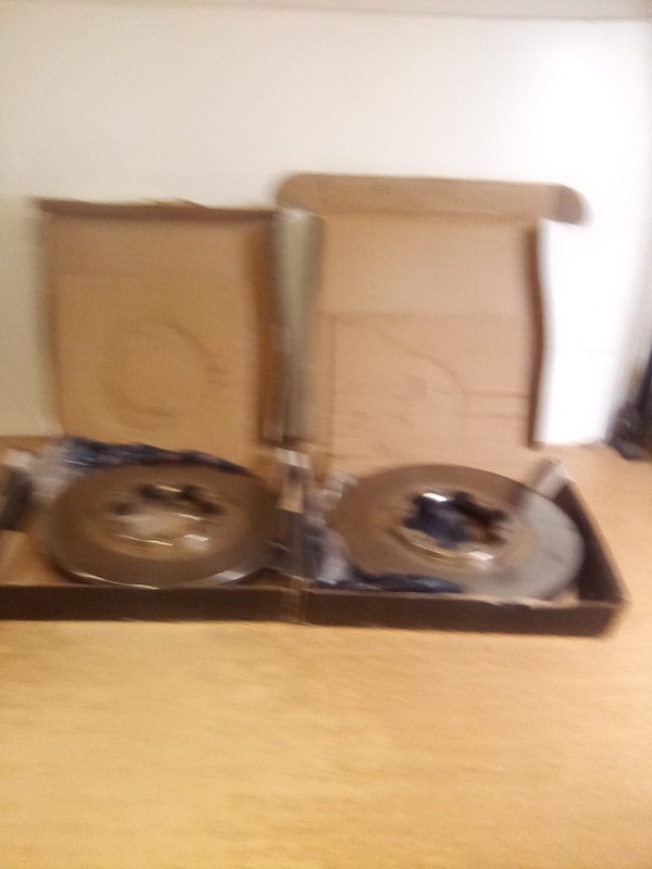 Lot Of 2 Bosch 40011042 Disc Brake Rotors
