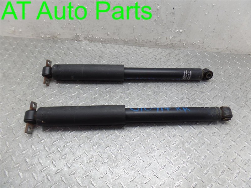 2005 3.5L GMC CANYON PAIR OF REAR SHOCK ABSORBERS