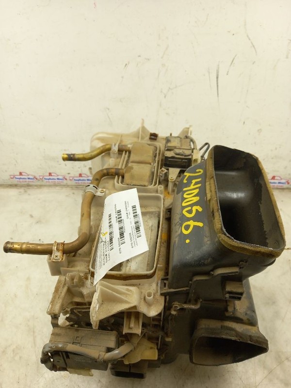 91-96 TOYOTA LAND CRUISER HEATER CORE BOX ASSEMBLY