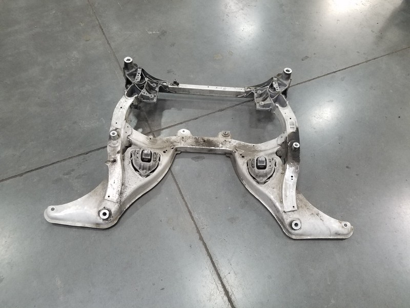 2013 BMW M5 F10 Front Subframe Crossmember Engine Cradle #3439 A9