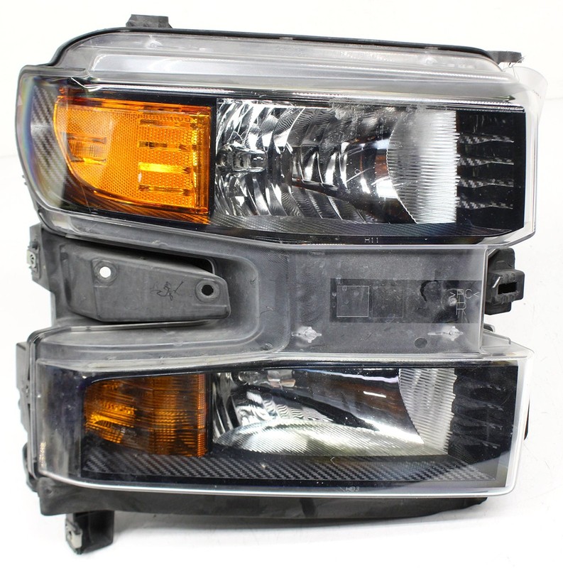 OEM Right Passenger Side Halogen Headlamp For Silverado 1500 WT, Custom 84621849
