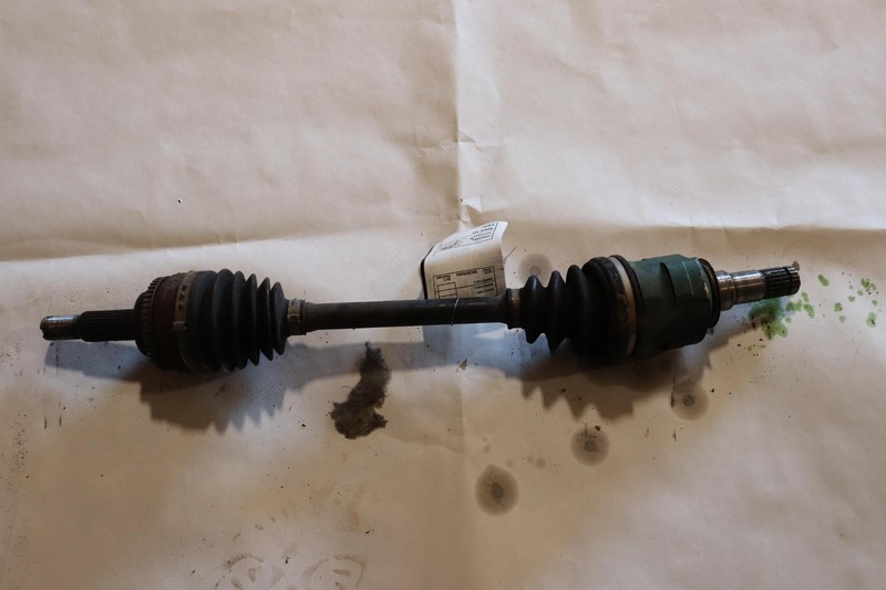 2003-2005 TOYOTA MR2 4X2 REAR LEFT DRIVER SIDE AXLE SHAFT CV U JOINT OEM