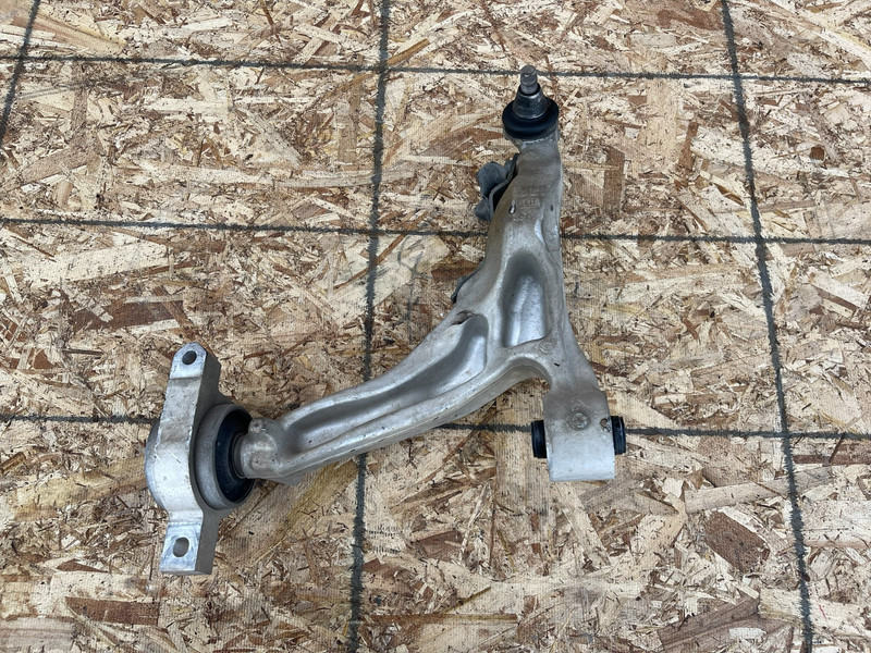 NISSAN 370Z 2009-2021 OEM FRONT RIGHT PASSENGER LOWER CONTROL ARM ASSEMBLY