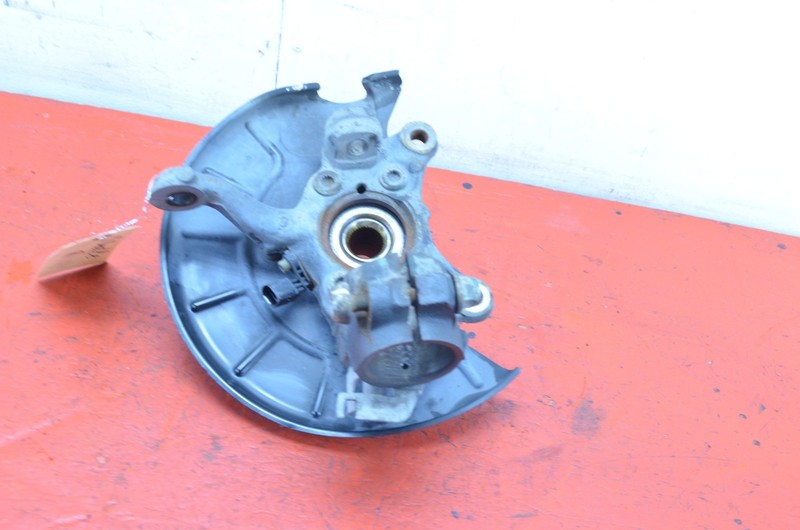 12-19 VOLKSWAGEN BEETLE FWD FRONT RIGHT SIDE SPINDLE KNUCKLE HUB BEARING OEM