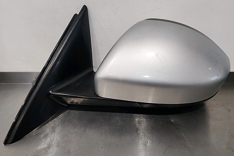 14 Thru 19 RANGE ROVER EVOQUE LEFT DRIVERS DOOR MIRROR Silver OE W/O Blind Spot