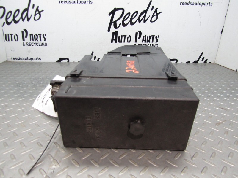 99-00 Corvette C5 Under Hood Engine Bay Fusebox Fuse Box OEM 12176979
