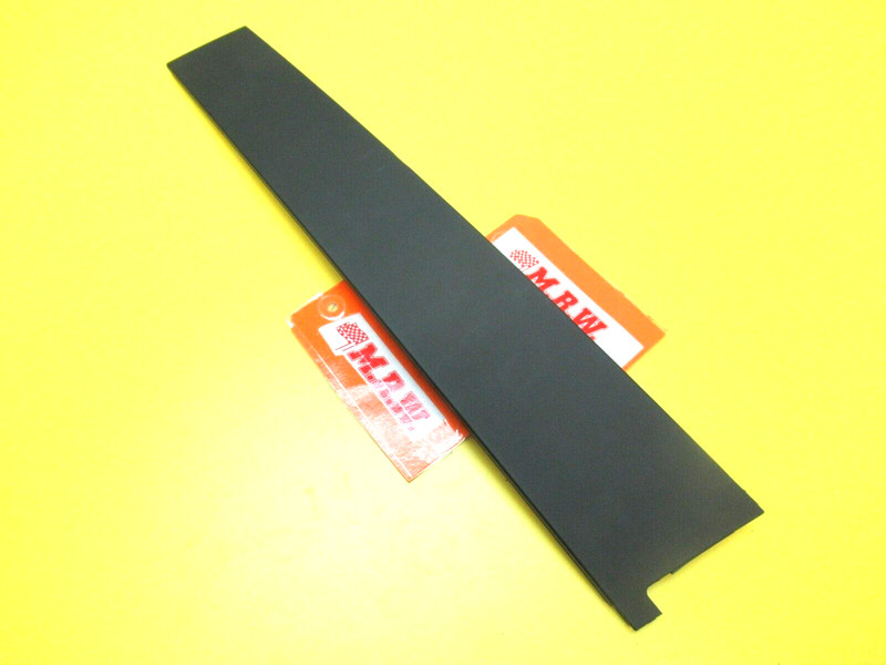 MOLDING DOOR GLASS WINDOW PASSENGER SIDE FRONT COVER RF for CAPTIVA SPORT 12-15