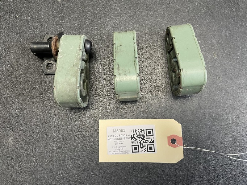 3PC Exhaust Pipe Hanger 2018 Mercedes GLS 550 1664920044 2017 2019