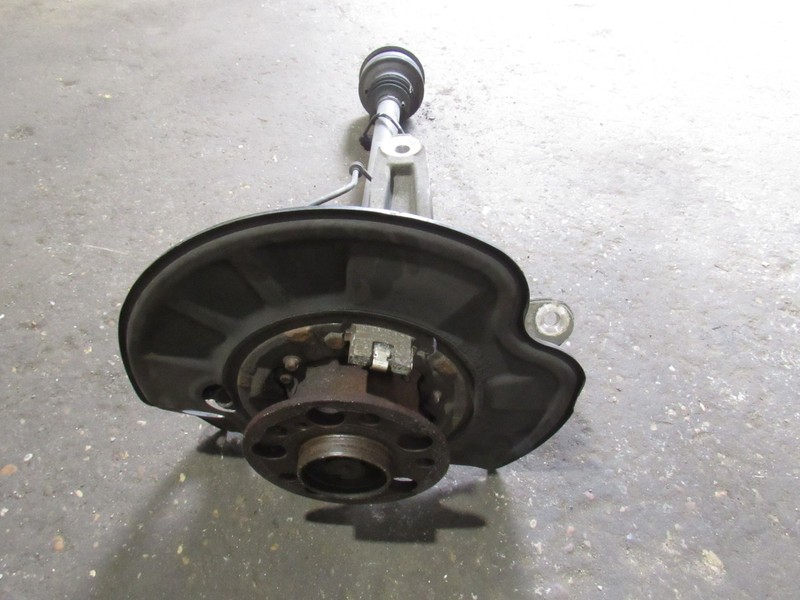 Mercedes CL550 W216 2011 AWD Rear Right Spindle Knuckle Hub W/Axle 07-14 ; :A