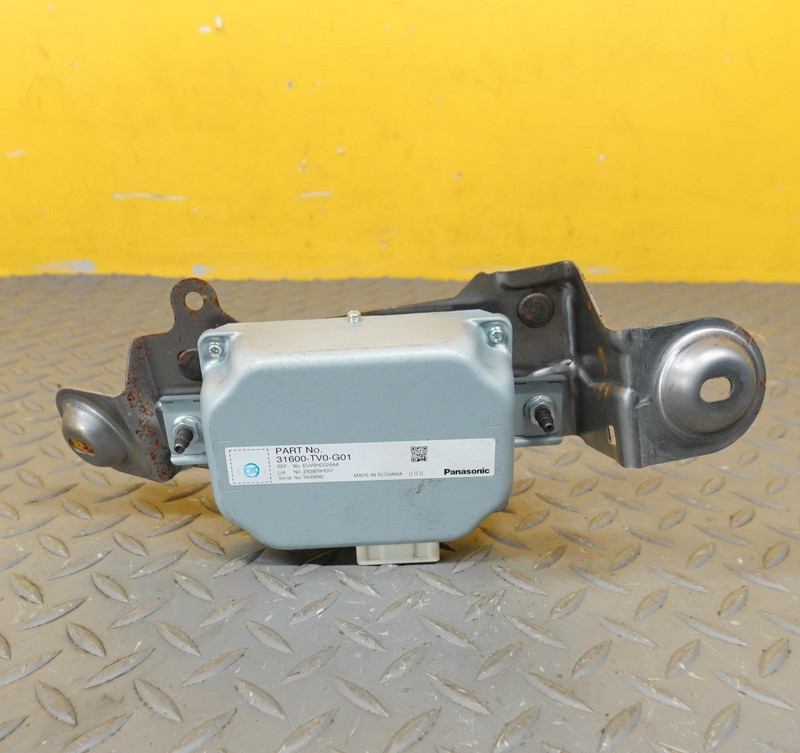 2022-2024 HONDA CIVIC VOLTAGE STABILITY CONTROL MODULE UNIT ASSY OEM 31600TV0G01