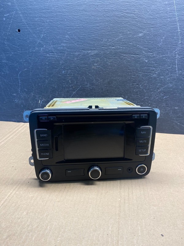 2009 to 2017 Volkswagen Tiguan Radio CD Player Screen Display OEM ae7509 DG