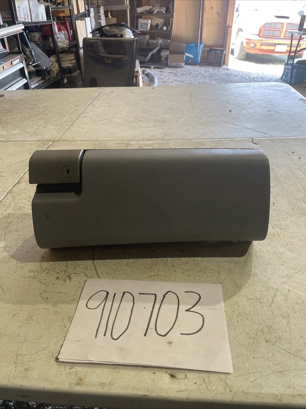 1996-1999 Mercedes Benz W210 E-Class Glove Box 2106890091E320 E430 E55