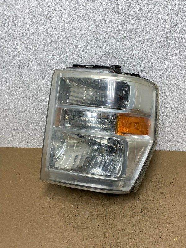2008-2014 Ford Econoline E150 E250 E350 Left Driver LH Headlight OEM AC1601 DW