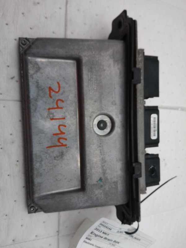 2013 Lincoln MKX Engine Control Module ECM 3.7L OEM Used 179k Miles