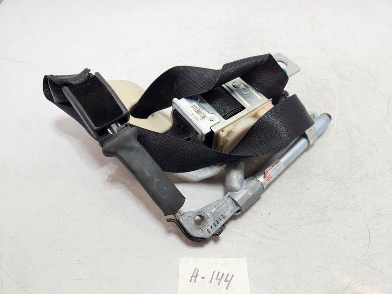 ✅ 12-16 OEM Tesla Model S Front Left Driver Side Seatbelt Retractor W/ Buckle