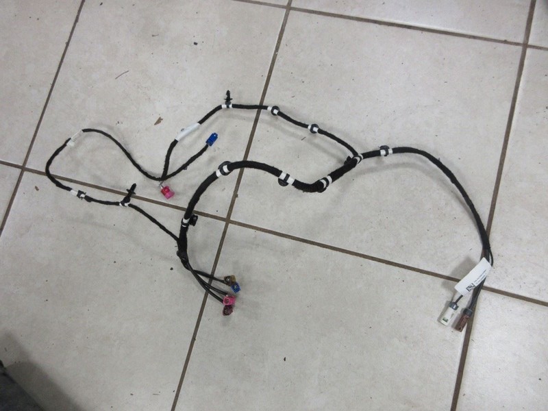 2024-2026 Jeep Wrangler JL Gladiator OEM Coaxial Cable 68619788
