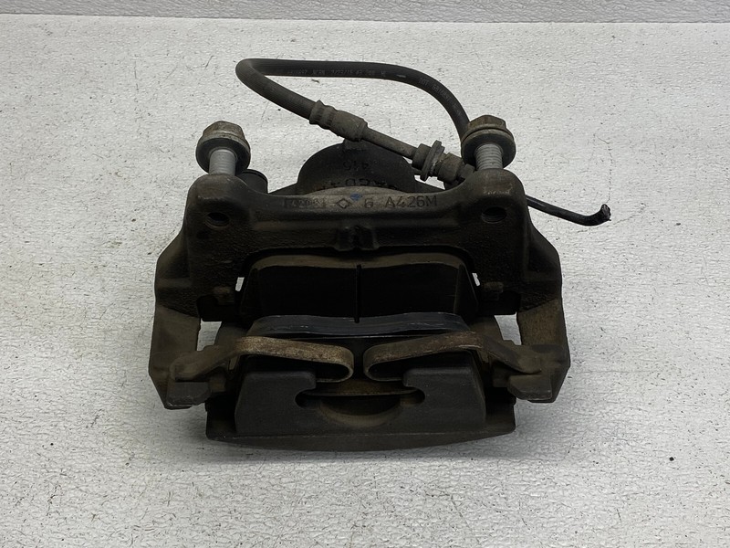 2017-2020 JAGUAR F-PACE FRONT LEFT DRIVER SIDE BRAKE CALIPER OEM LOT668