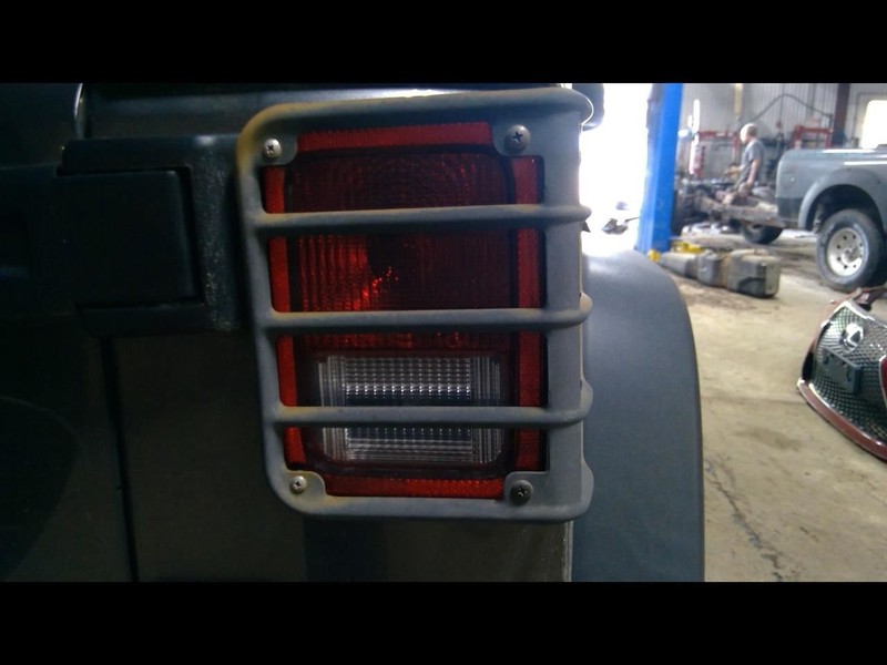 Passenger Tail Light VIN W 6th Digit Jk Body Fits 07-18 WRANGLER 1645536