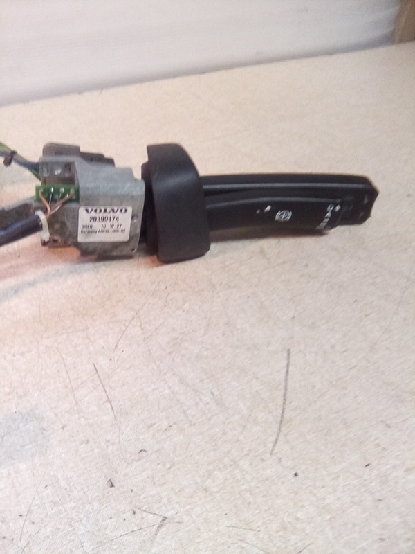 Volvo VNL 20399174 Dual Column Switch