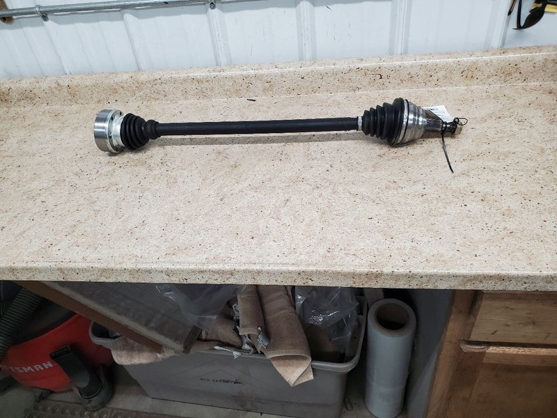 Passenger Axle Shaft Front Axle VIN J 8th Digit 1.9L Fits 02-07 GOLF 306330