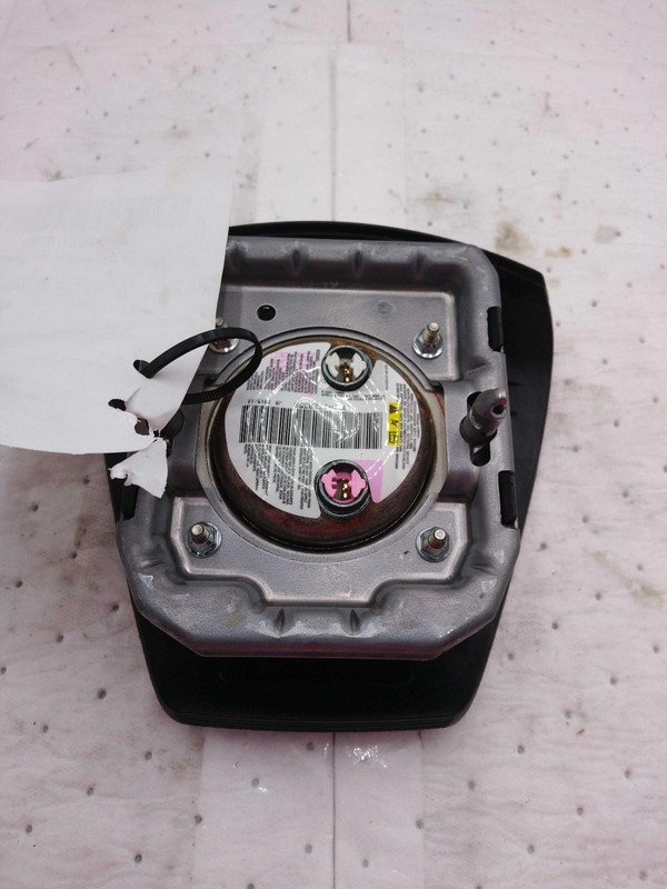 Used Steering Wheel Air Bag fits: 2016 Gmc Acadia driver wheel Denali Grade A