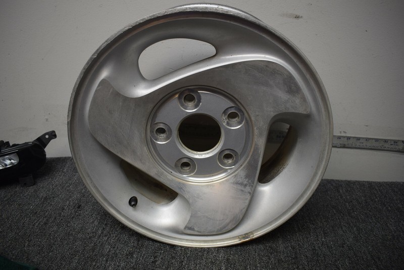 WHEEL RIM 17 INCH FACTORY OEM 1999–2001 Dodge Ram 1500