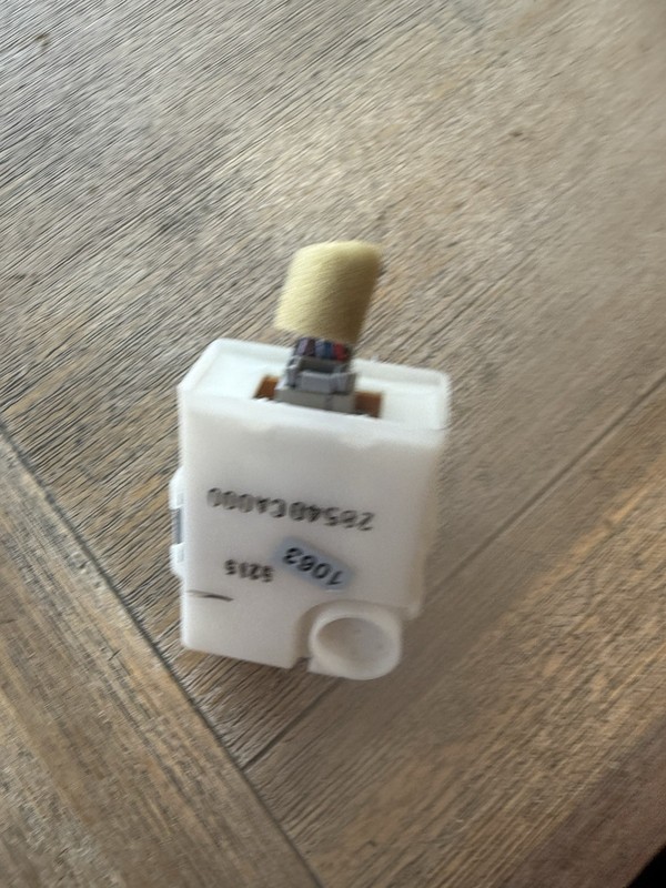 2003-2007 Nissan Murano Transmission Shift Lock Control Module OEM tested