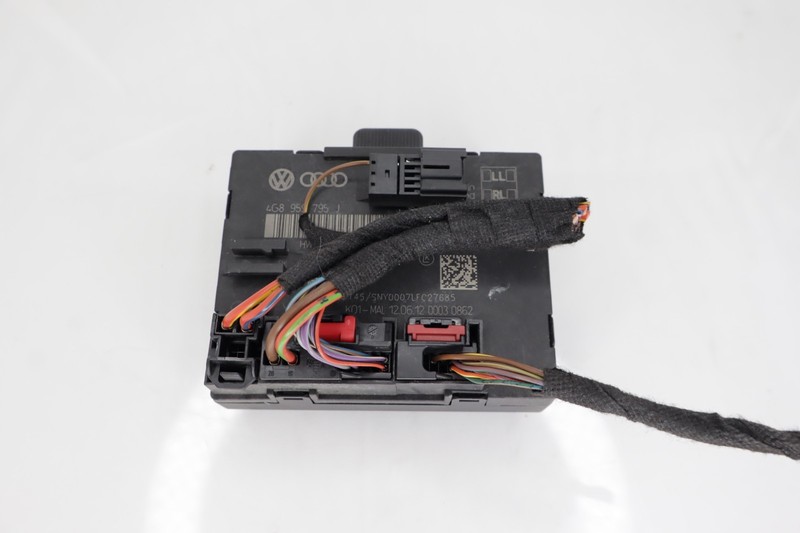 2012-2018 Audi A6 A7 S6 S7 Rear Left or Right Door Window Control Module & Cover