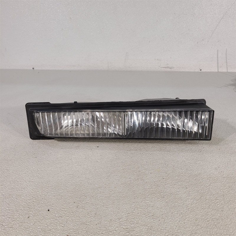 84-90 Corvette C4 Passenger Front Fog Light Driving Light Rh Oem Aa7466