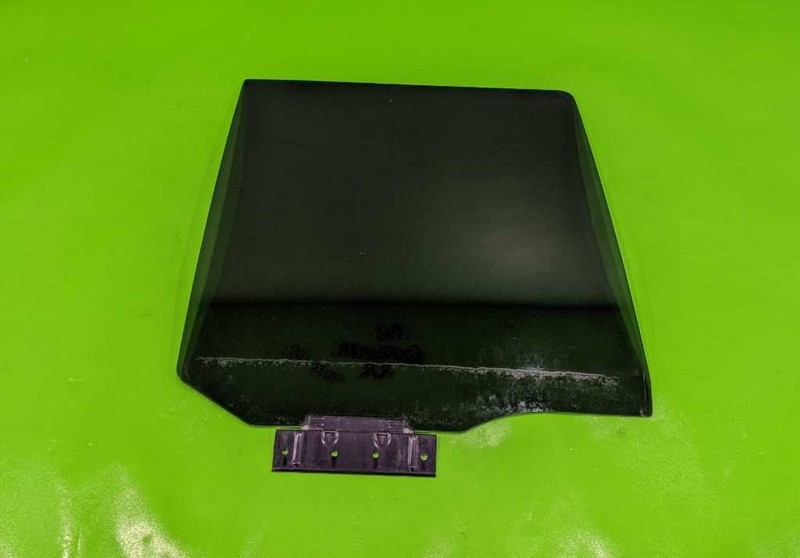 02-05 EXPLORER SPORT TRAC PASSENGER RIGHT REAR WINDOW DOOR GLASS OEM 4020-30