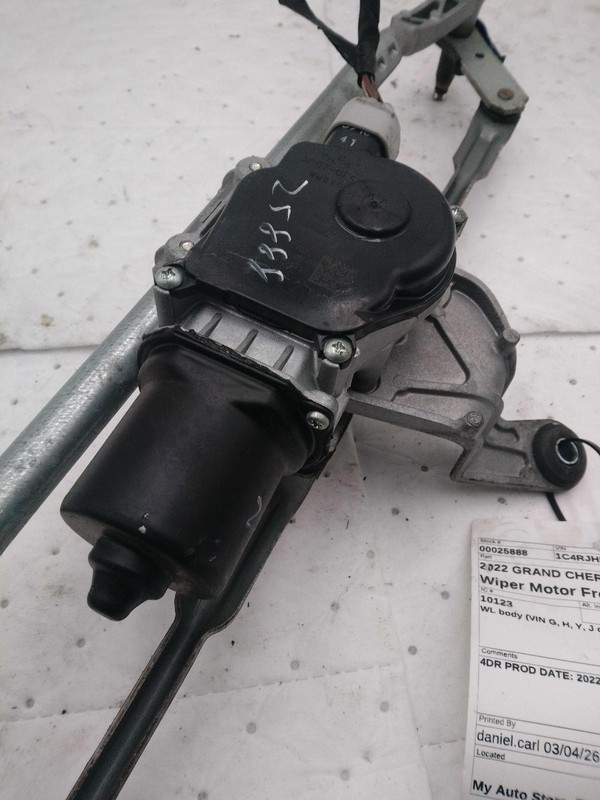Jeep Grand Cherokee 2022 Wiper Motor 62K mi. 68505537AA 4683