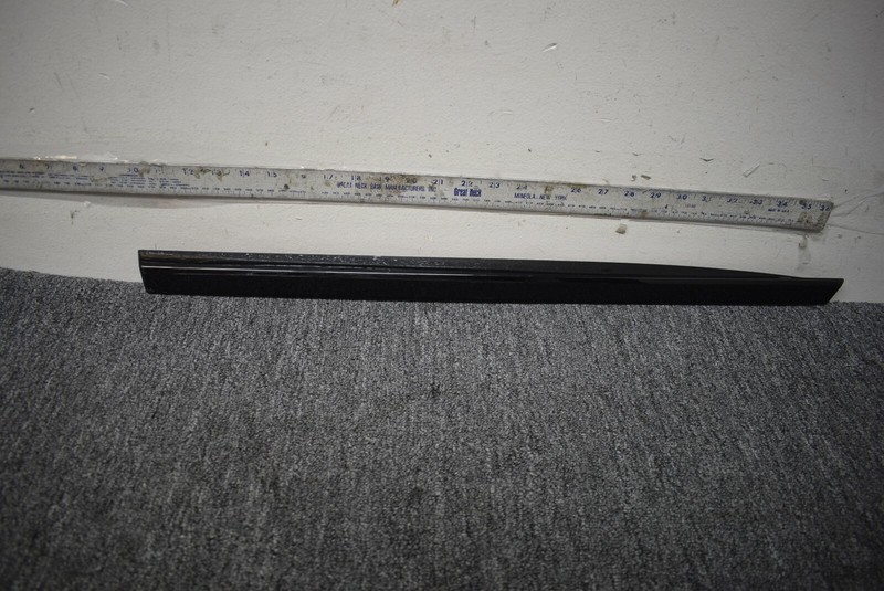 2013-2018 RANGE ROVER L405 REAR DOOR MOLDING FACTORY OEM