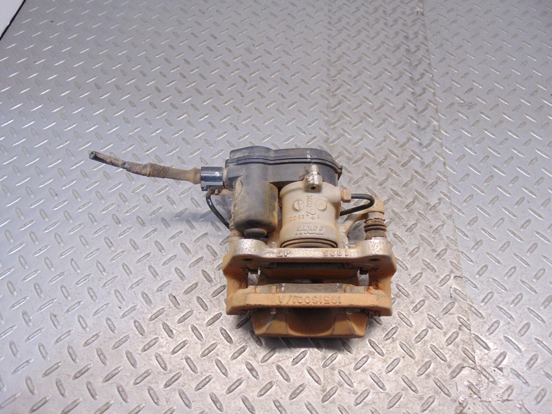 2015-2017 CHRYSLER 200 FWD 2.4L REAR RIGHT PASSENGER SIDE BRAKE CALIPER OEM