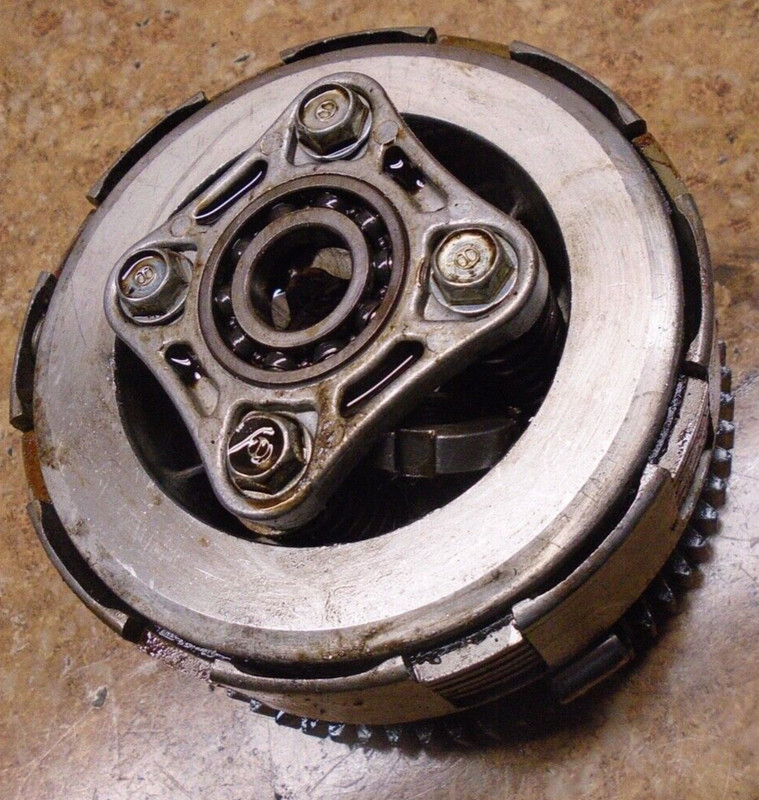 1982 Honda XL185 XL 185 S XL185S Dirt Bike Engine Clutch Plates Housing 82 J8