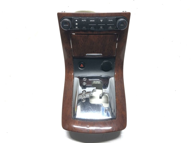 2007-2008 NISSAN MAXIMA CLIMATE CONTROL W/ CENTER CONSOLE AND SHIFT Bezel OEM