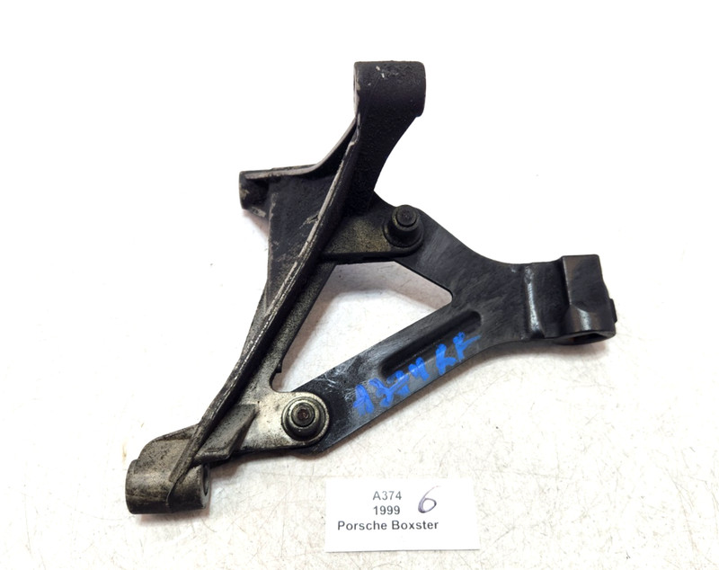 ✅ 97-04 OEM Porsche Boxster 986 Right Passenger Side Transmission Mount Bracket