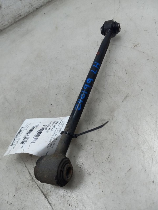 99 00 01 02 03 LEXUS RX300 REAR LOCATING LOWER CONTROL ARM 546559