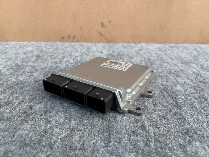 NISSAN 370Z 2013-2017 OEM ENGINE COMPUTER ECU DME (AUTOMATIC)