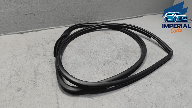 2018-2024 TOYOTA CAMRY FRONT DRIVER SIDE DOOR BODY WEATHERSTRIP INNER SEAL OEM