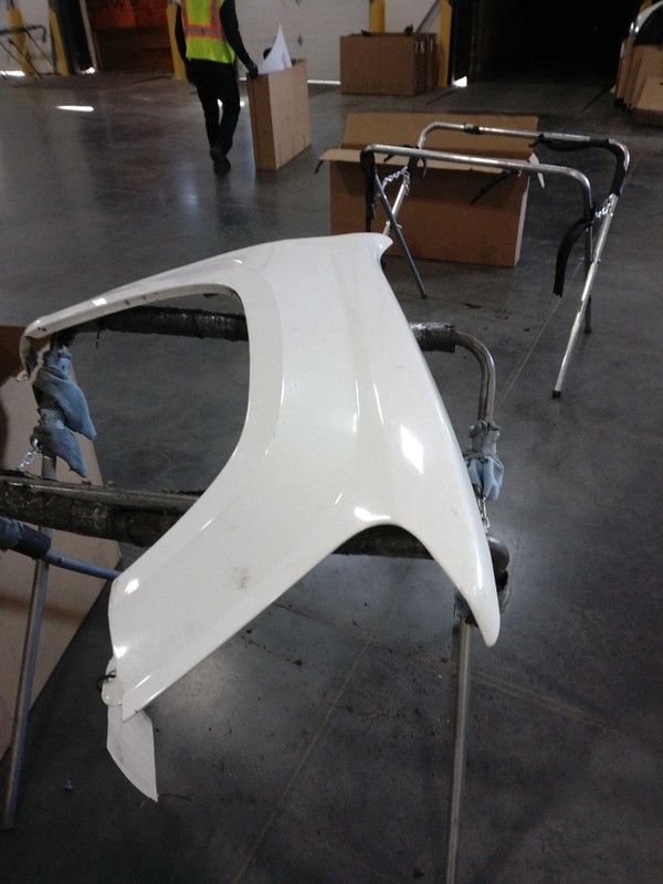 2009 Chevrolet Colorado Right Fender White Good Condition No Rust 545515