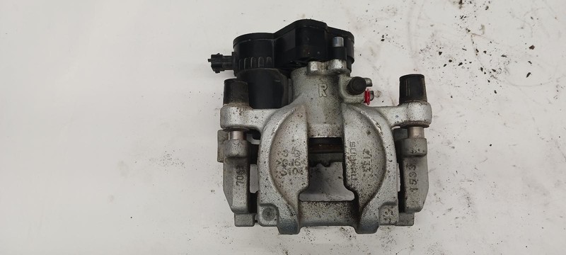 24 SUBARU XV CROSSTREK Right rear Caliper US built 7k miles OEM 1 Year Wnty!